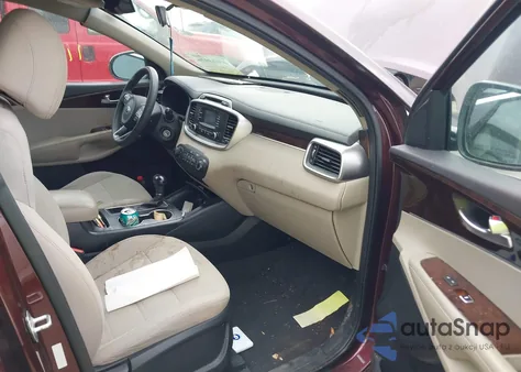 2017 Kia Sorento 2.4L Lx z USA, uszkodzony, nr VIN 5XYPG4A32HG187676